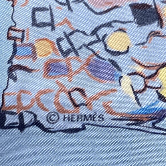 HERMES Petit Carre - Light Blue Light Pink Multi Scarf 175-071325 - Picture 4 of 5